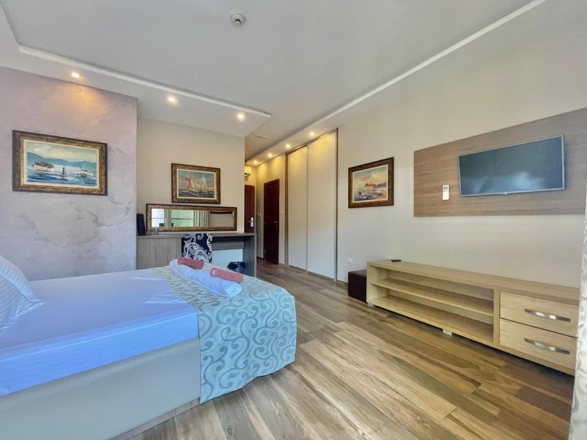 Hotel Butua Residence ブドヴァ エクステリア 写真