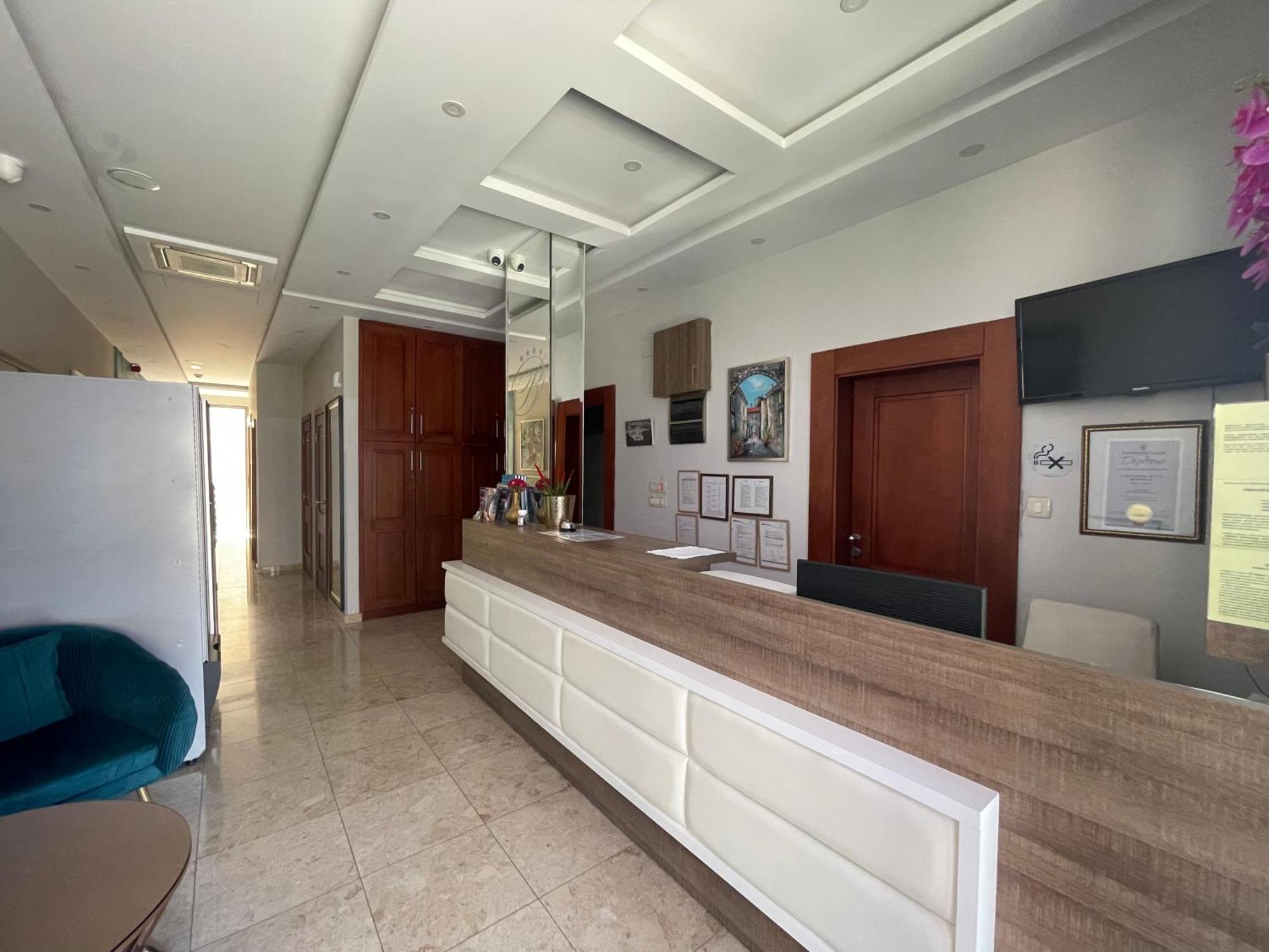 Hotel Butua Residence ブドヴァ エクステリア 写真